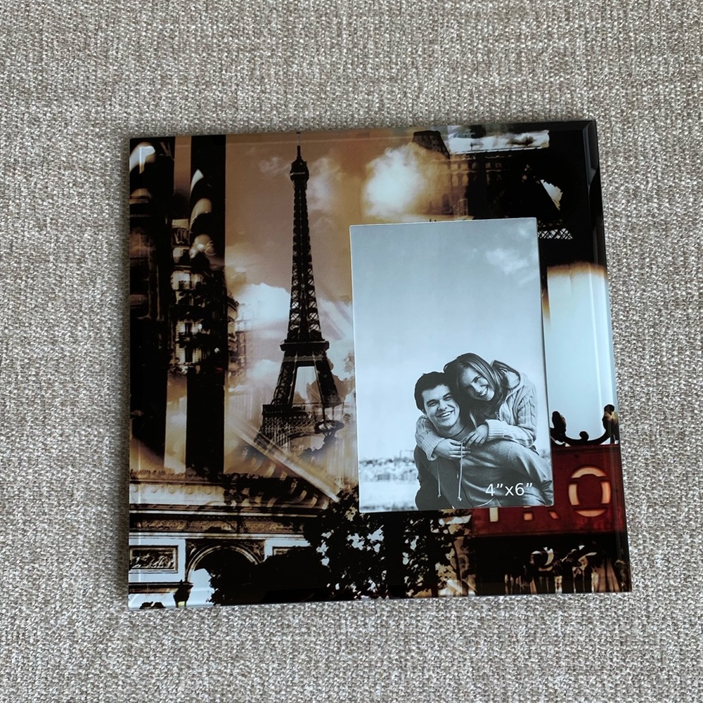 Eiffel Tower Picture Frame